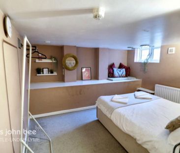 5 bedroom end of terrace house to rent - Photo 6