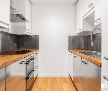 Odeon Court, Chicksand Street - Photo 5