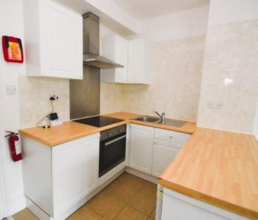 1 bedroom apartment to rent - Photo 4