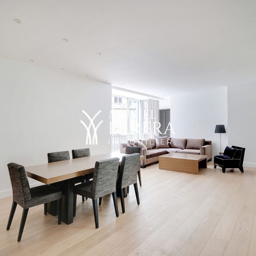 Tout savoir sur cet appartement à Paris 8ème - Photo 1