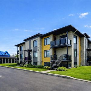 100 Rue Du Maquis (Aylmer) Magnifique Logement 3 Chambres - Photo 2