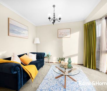 3- Bedroom house in Narre Warren! - Photo 5