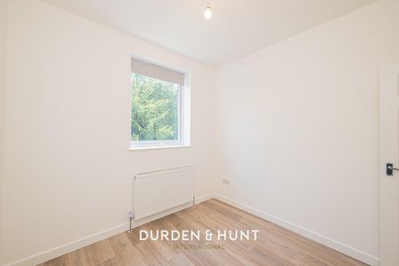 High Street, Ongar - Photo 3