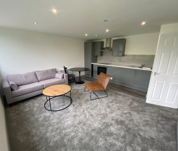 Green Lane, Leeds, Yeadon - Photo 1