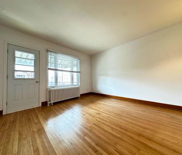 2490 Rue Sherbrooke Est, #2 - Photo 1