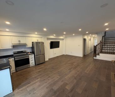 For Lease - 22 Muscadel Road, Vaughan, Ontario - Photo 6