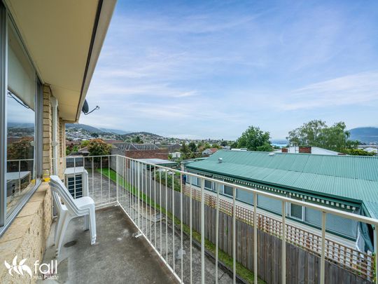 4/78A CHAPEL STREET, GLENORCHY - Photo 1