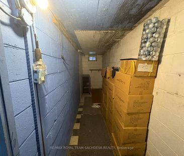 For Lease - 63 Bobmar Road Unit# Lower, Toronto, Ontario - Photo 5