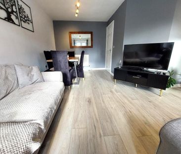 3 bedroom townhouse to rent - Photo 1