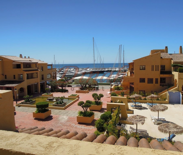 Spectacular 2 Bedroom Penthouse in Campomanes Port with Unrivalled ... - Photo 5