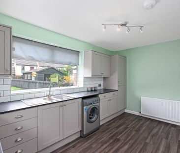 2 bedroom semi-detached house to rent - Photo 6