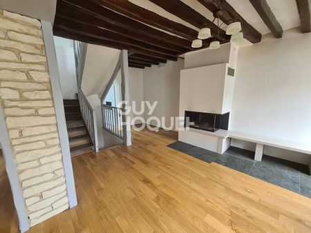 Triplex du 19ème siècle - 2 chambres + bureau - Photo 3