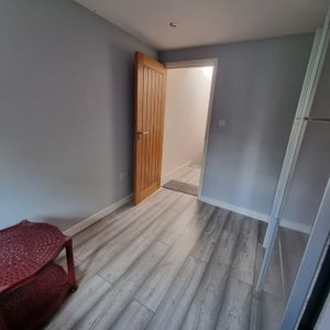 Room in a Shared House, Belmont Park Road, E10 - Photo 2