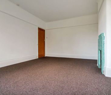 Victoria Road, Runcorn, WA7 5BL - Photo 2