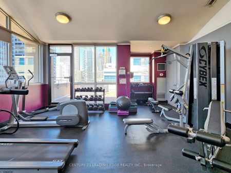For Lease - 555 YONGE Street Unit# 602, Toronto, Ontario - Photo 2