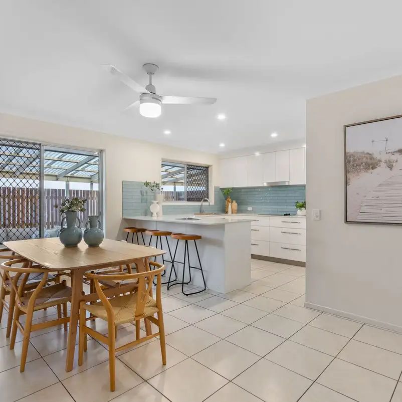 “Low-Set Modern Home in Convenient Everton Hills Location” - Photo 1