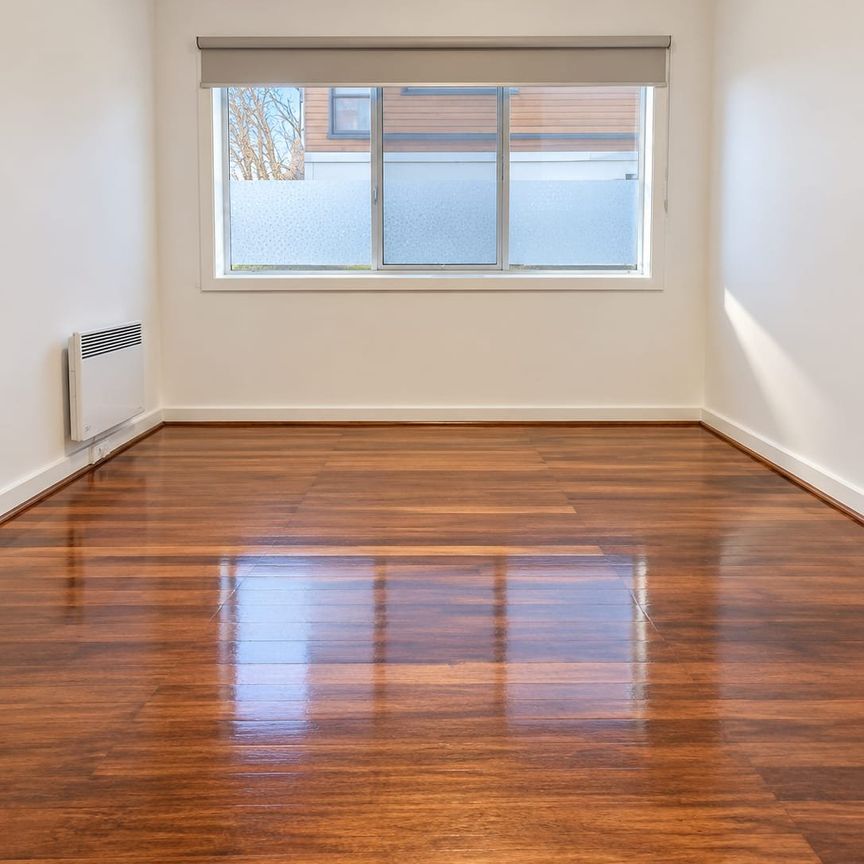 1/58 Barkly Street, St Kilda, VIC, 3182 - Photo 1