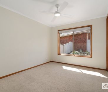 Charming 2-Bedroom Unit in Central Wodonga - Photo 3