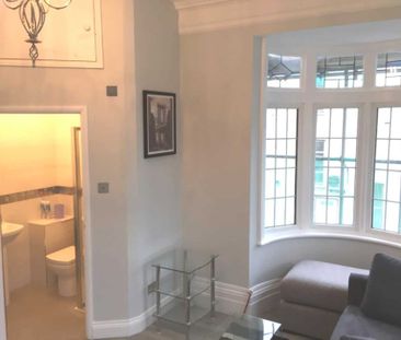 Price £1,350 pcm - Available 07/10/2026 - Furnished - Photo 3