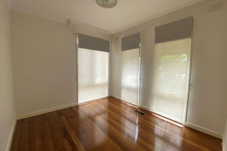 Unit 1/20 Wingate Avenue, Mount Waverley. - Photo 2