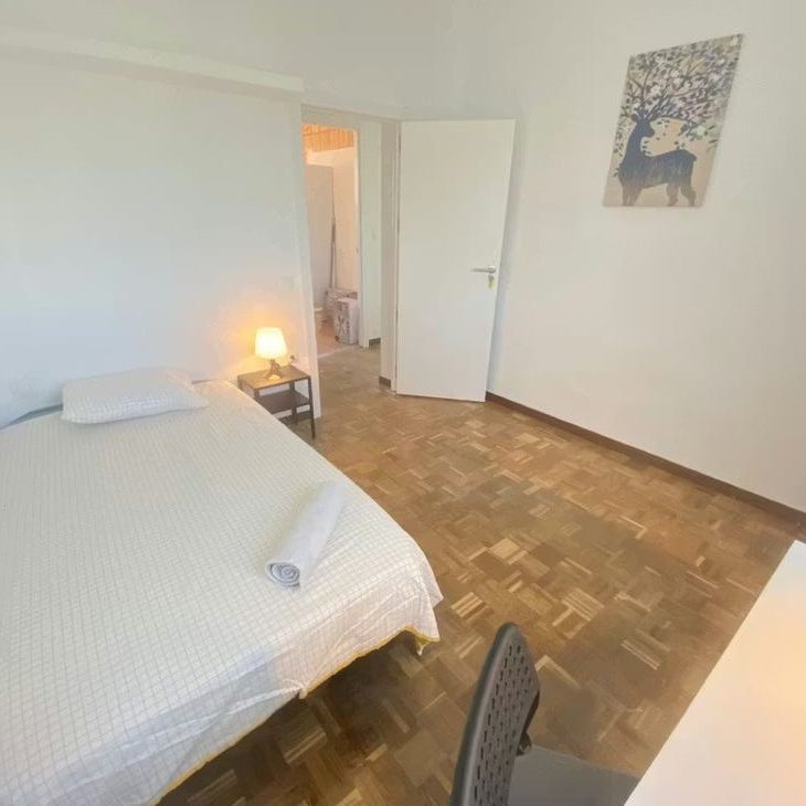 Calle del Hornero, Madrid, Community of Madrid 28019 - Foto 1