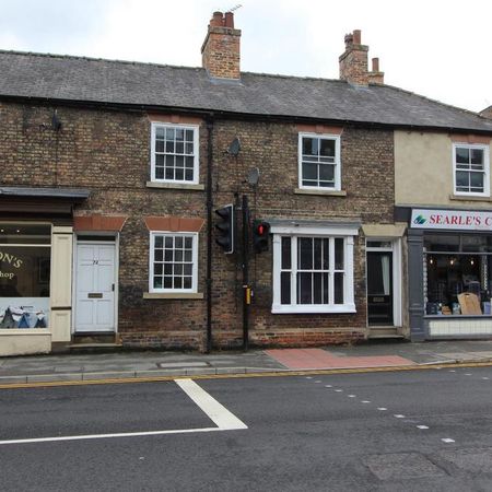 2 bedroom terraced house to rent - Photo 4