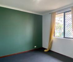 Charming and Charismatic! - Photo 1