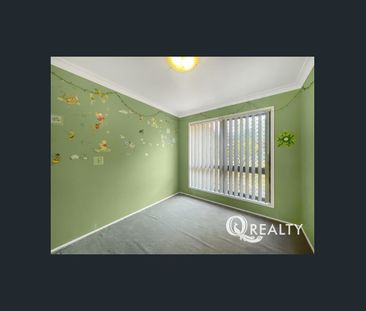 Family Ready Home with 2 x Carports! - Photo 2