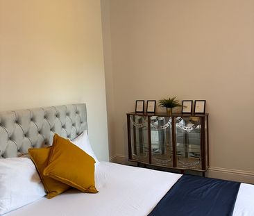 Room in a Shared House, Walm Lane, NW2 - Photo 2