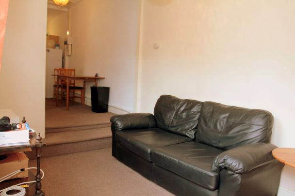 Queens Road (2 bed) - Photo 1