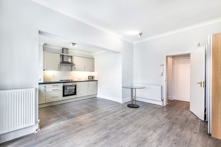 Fortis Green, London, N2 - Photo 2