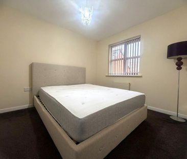 3 bedroom terraced house to rent - Photo 5