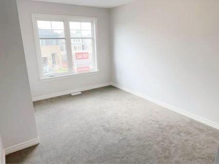 For Lease - 704 Pipit Lane, Barrhaven, Ontario - Photo 4