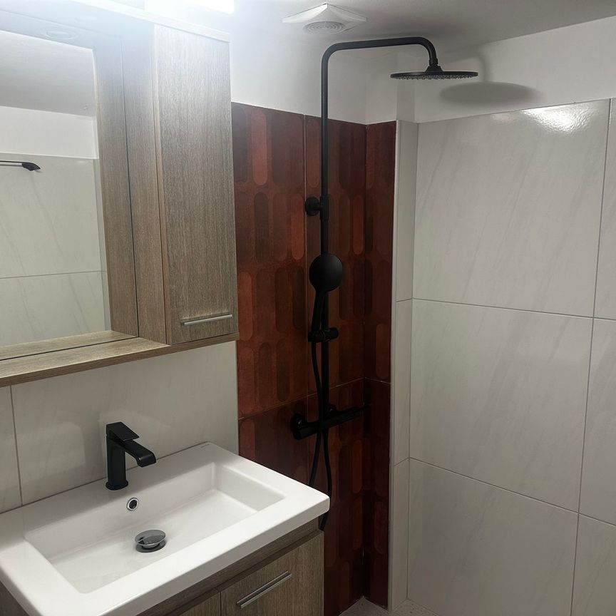 Ενοικίαση κατοικίας, 95 τ.μ., Νέα Σμύρνη, 730 € - Photo 1