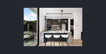 Stunning Family Haven in Elwood – Available 12 Jan 2026 - Photo 5