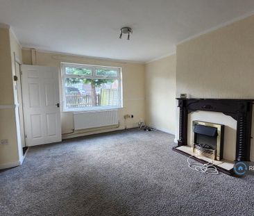 2 bedroom semi-detached house to rent - Photo 2