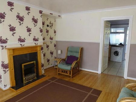 2 bedroom house to rent - Photo 3
