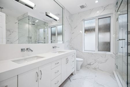 2931 West 39th Avenue apartment — Vancouver, BC (5-Bedroom) - 5 Bedroom - Photo 3
