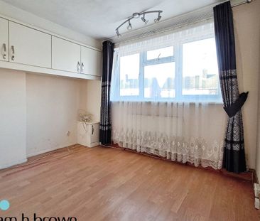 Storr Gardens - Photo 5