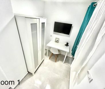 Calle Granate, Sevilla, Andalusia 41009 - Photo 5