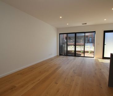 67 Beechworth Street, Watson ACT 2602 - Townhouse For Rent | Domain - Photo 1