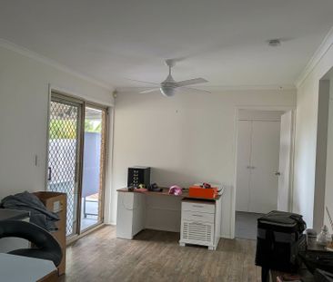 Tanah Merah - Photo 3