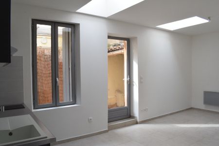 Location Maison 2 pièces 33m² NARBONNE 11100 - Photo 3