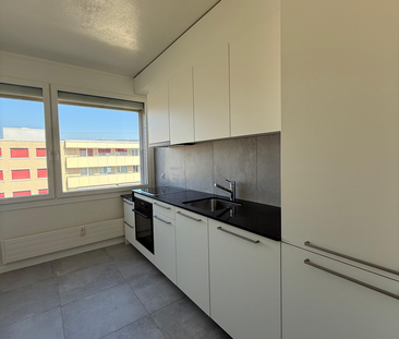 Sanierte 3-Zimmerwohnung im 4. Stock mit Balkon - Foto 3