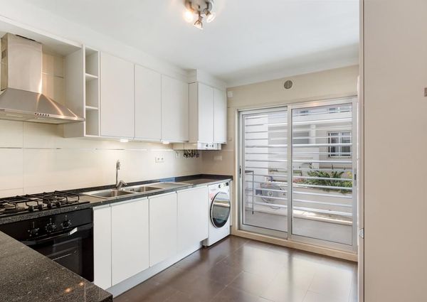 3 Bedroom Apartment with a view, Alto de Santa Catarina, Oeiras