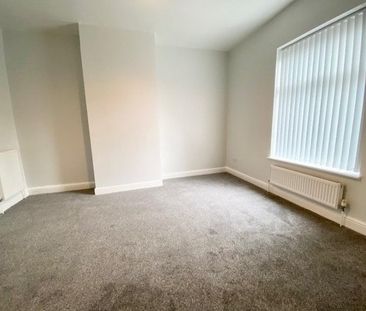 Lawrence Road, Marsh, Huddersfield £850 pcm ⓘ The monthly or weekly payment required by the landlord. Read our glossary page , 3 bedrooms, house - terraced, to let * Tenant info - Photo 5