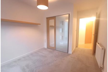 2 bed flat for rent in Granton - Photo 3