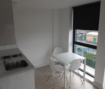 Studio Apartment - Studio To Rent - Photo 4