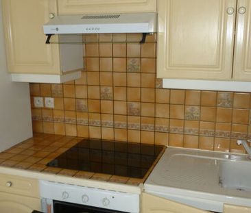 Appartement 2 pièces 34m2 REIMS 500 euros - Photo 2