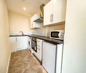 Studio to rent - Photo 2